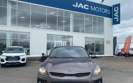 KIA Rio IV, 2018 год, 1 334 000 рублей, 2 фотография