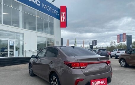 KIA Rio IV, 2018 год, 1 334 000 рублей, 5 фотография