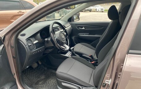 KIA Rio IV, 2018 год, 1 334 000 рублей, 11 фотография