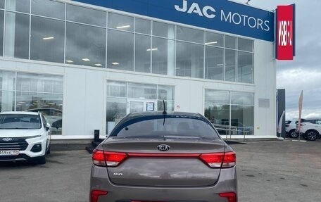 KIA Rio IV, 2018 год, 1 334 000 рублей, 6 фотография