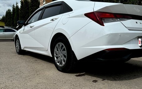 Hyundai Elantra, 2021 год, 1 650 000 рублей, 8 фотография