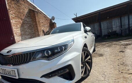 KIA Optima IV, 2019 год, 2 300 000 рублей, 3 фотография