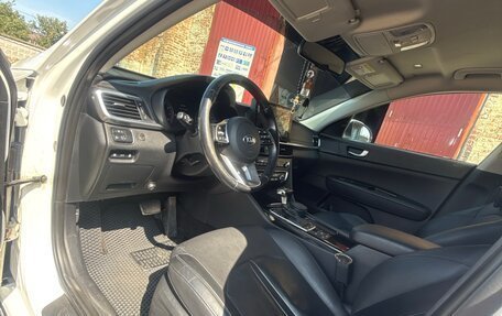 KIA Optima IV, 2019 год, 2 300 000 рублей, 7 фотография
