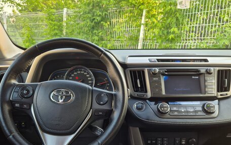 Toyota RAV4, 2013 год, 1 829 000 рублей, 6 фотография