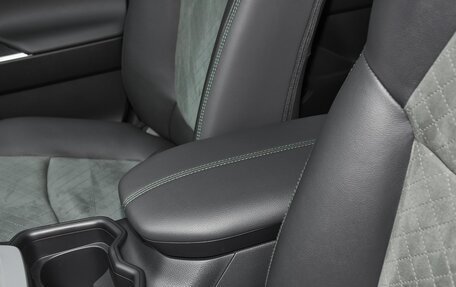 Toyota RAV4, 2025 год, 3 410 000 рублей, 7 фотография
