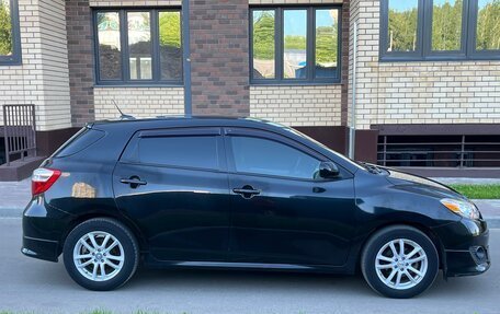 Toyota Matrix, 2010 год, 1 025 000 рублей, 6 фотография