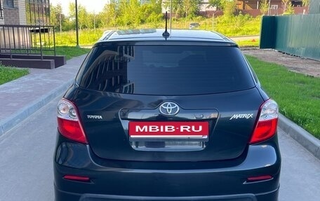 Toyota Matrix, 2010 год, 1 025 000 рублей, 4 фотография
