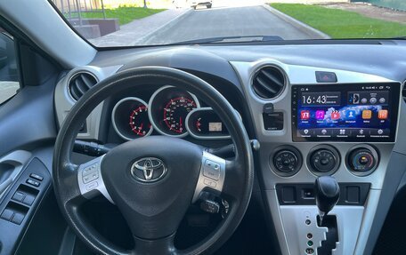 Toyota Matrix, 2010 год, 1 025 000 рублей, 13 фотография