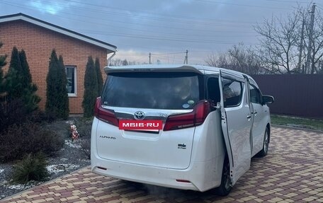 Toyota Alphard III, 2020 год, 5 900 000 рублей, 3 фотография
