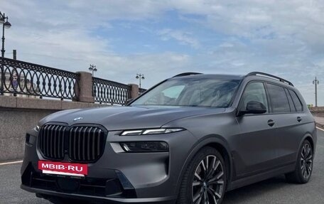 BMW X7, 2022 год, 11 255 000 рублей, 2 фотография