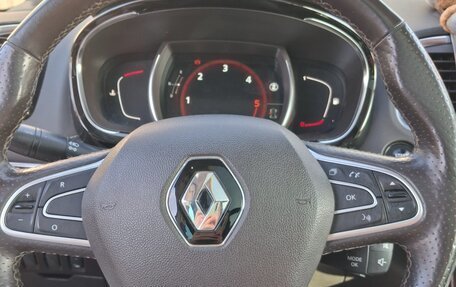 Renault Espace V рестайлинг, 2017 год, 1 850 000 рублей, 22 фотография