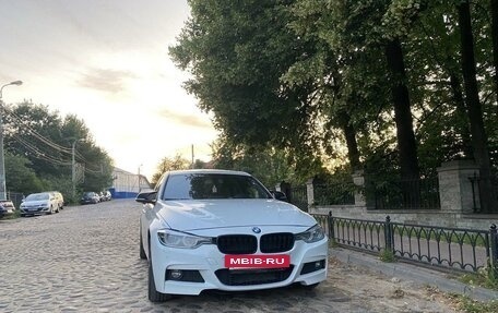 BMW 3 серия, 2013 год, 1 900 000 рублей, 3 фотография