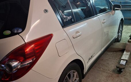 Nissan Tiida, 2010 год, 670 000 рублей, 3 фотография