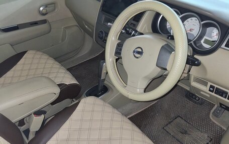 Nissan Tiida, 2010 год, 670 000 рублей, 7 фотография