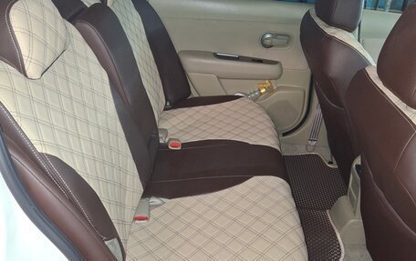 Nissan Tiida, 2010 год, 670 000 рублей, 5 фотография