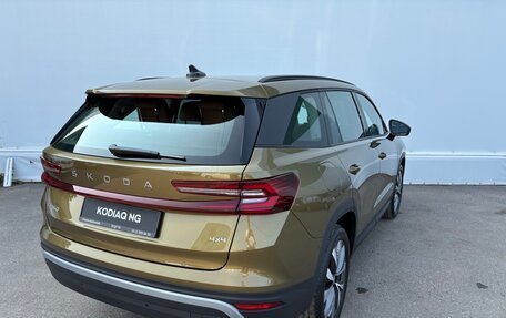 Skoda Kodiaq, 2025 год, 5 600 000 рублей, 5 фотография