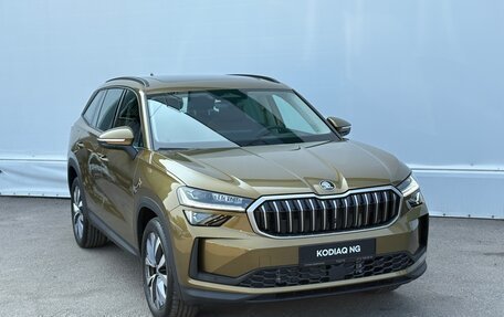 Skoda Kodiaq, 2025 год, 5 600 000 рублей, 22 фотография