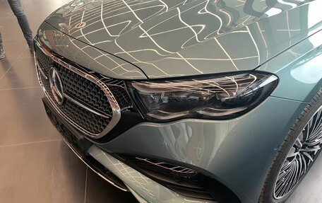 Mercedes-Benz E-Класс, 2024 год, 11 500 000 рублей, 4 фотография