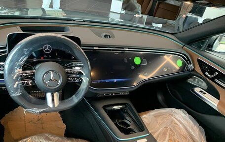 Mercedes-Benz E-Класс, 2024 год, 11 500 000 рублей, 7 фотография