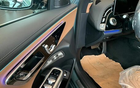 Mercedes-Benz E-Класс, 2024 год, 11 500 000 рублей, 13 фотография