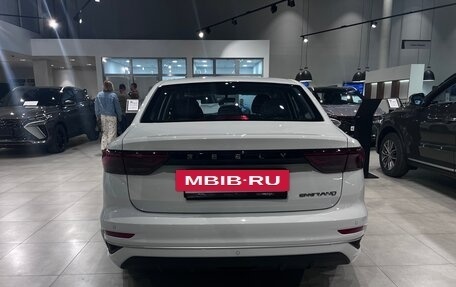 Geely Emgrand, 2024 год, 2 243 990 рублей, 5 фотография