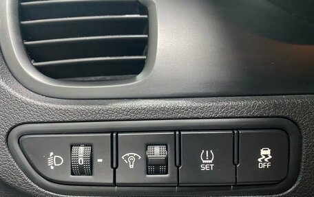 KIA Rio IV, 2019 год, 1 387 000 рублей, 17 фотография