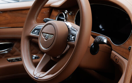 Bentley Bentayga I, 2022 год, 30 500 000 рублей, 11 фотография