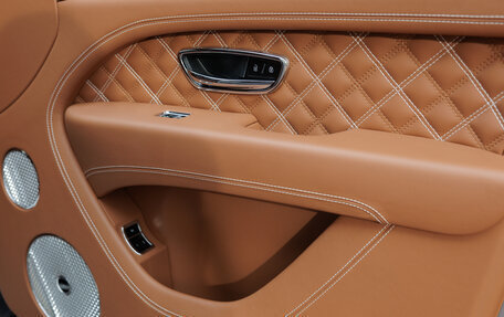 Bentley Bentayga I, 2022 год, 30 500 000 рублей, 19 фотография