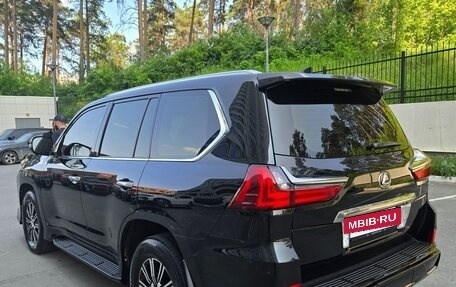 Lexus LX III, 2016 год, 8 000 000 рублей, 13 фотография