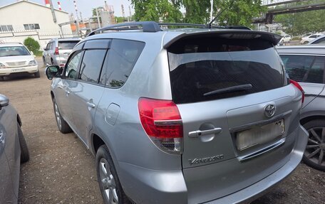 Toyota Vanguard, 2010 год, 1 550 000 рублей, 4 фотография