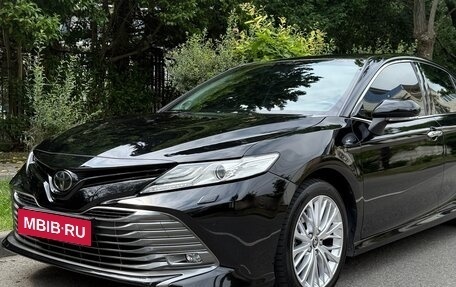 Toyota Camry, 2020 год, 2 850 000 рублей, 7 фотография