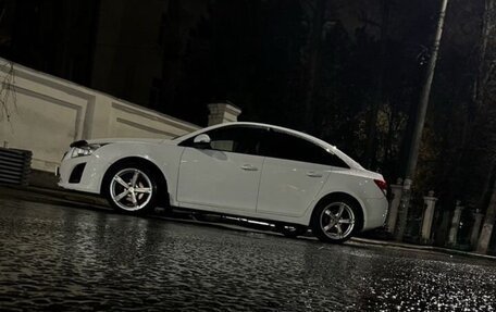 Chevrolet Cruze II, 2014 год, 899 000 рублей, 2 фотография