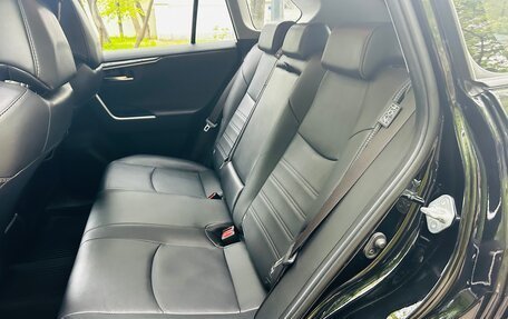 Toyota RAV4, 2021 год, 4 100 000 рублей, 21 фотография