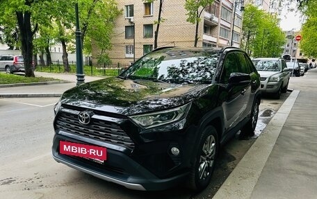 Toyota RAV4, 2021 год, 4 100 000 рублей, 16 фотография