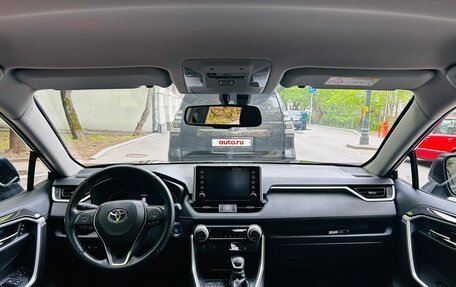 Toyota RAV4, 2021 год, 4 100 000 рублей, 19 фотография