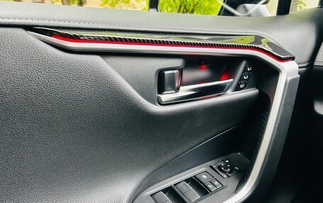 Toyota RAV4, 2021 год, 4 100 000 рублей, 31 фотография