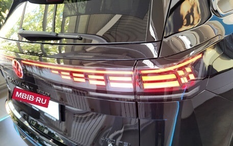 Volkswagen Teramont, 2025 год, 6 820 000 рублей, 8 фотография