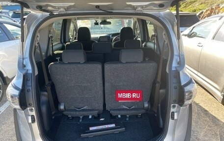 Toyota Sienta II, 2017 год, 1 800 000 рублей, 3 фотография