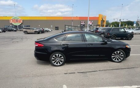 Ford Fusion (North America) II, 2020 год, 1 950 000 рублей, 2 фотография
