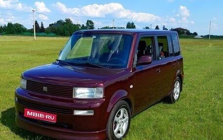 Scion xB II рестайлинг, 2004 год, 700 000 рублей, 1 фотография