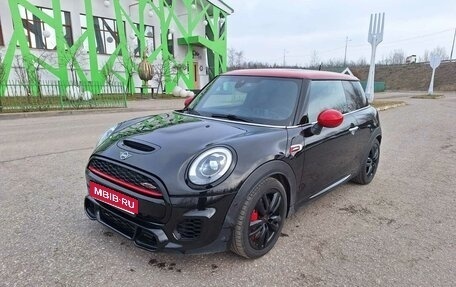 MINI Hatch, 2017 год, 2 050 000 рублей, 1 фотография