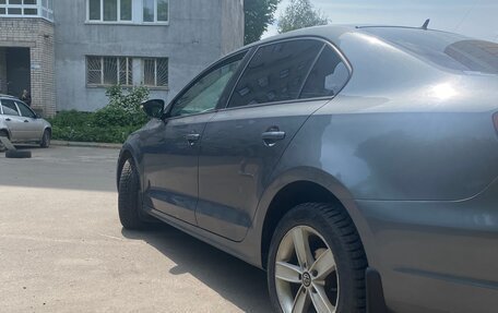 Volkswagen Jetta VI, 2012 год, 650 000 рублей, 9 фотография