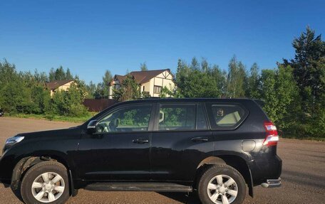 Toyota Land Cruiser Prado 150 рестайлинг 2, 2015 год, 3 499 000 рублей, 2 фотография