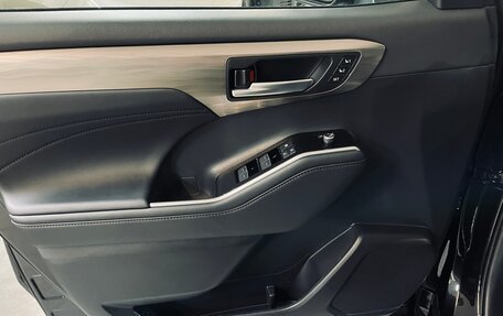 Toyota Highlander, 2025 год, 5 795 000 рублей, 12 фотография