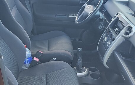 Scion xB II рестайлинг, 2004 год, 700 000 рублей, 6 фотография