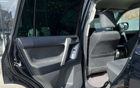 Toyota Land Cruiser Prado 150 рестайлинг 2, 2012 год, 3 100 000 рублей, 14 фотография