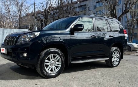 Toyota Land Cruiser Prado 150 рестайлинг 2, 2012 год, 3 100 000 рублей, 3 фотография