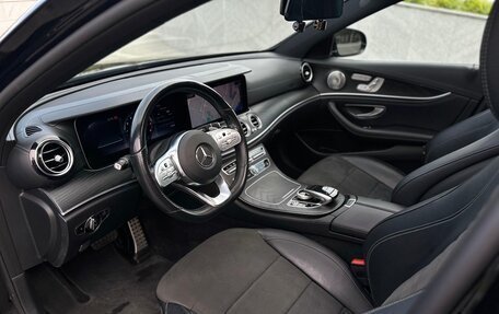 Mercedes-Benz E-Класс, 2018 год, 3 499 999 рублей, 6 фотография