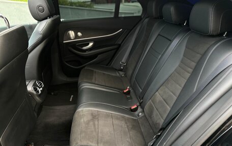 Mercedes-Benz E-Класс, 2018 год, 3 499 999 рублей, 7 фотография