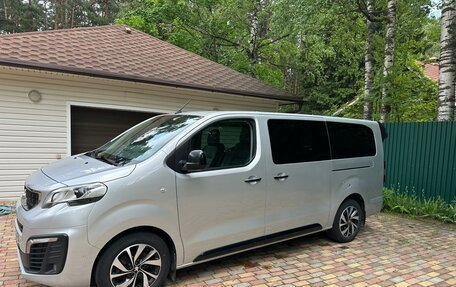 Peugeot Traveller I, 2021 год, 3 420 000 рублей, 10 фотография